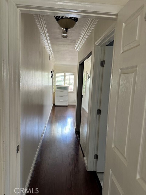 Building Photo - 1233 California Ave