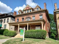 Building Photo - 425 S. Aiken Ave.