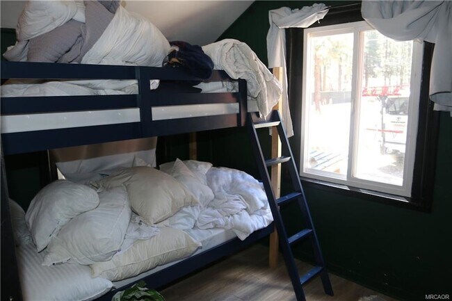 Building Photo - 854 Cienega Rd