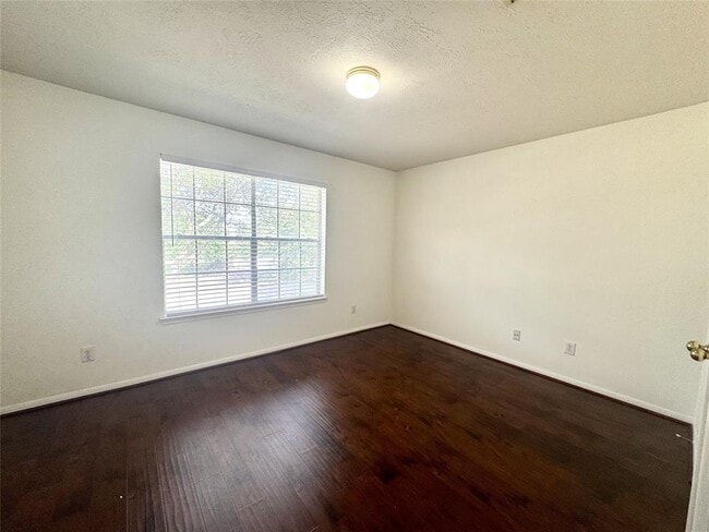 Building Photo - 4026 Owl Echo Ct