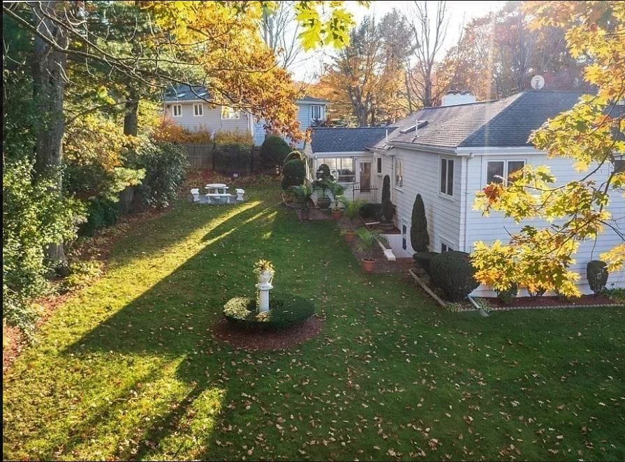 Backyard5 - 6 Reservoir Ave