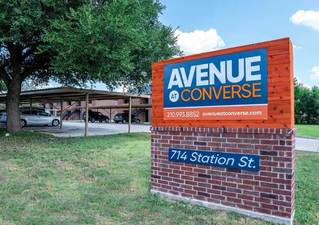 Building Photo - Avenue at Converse