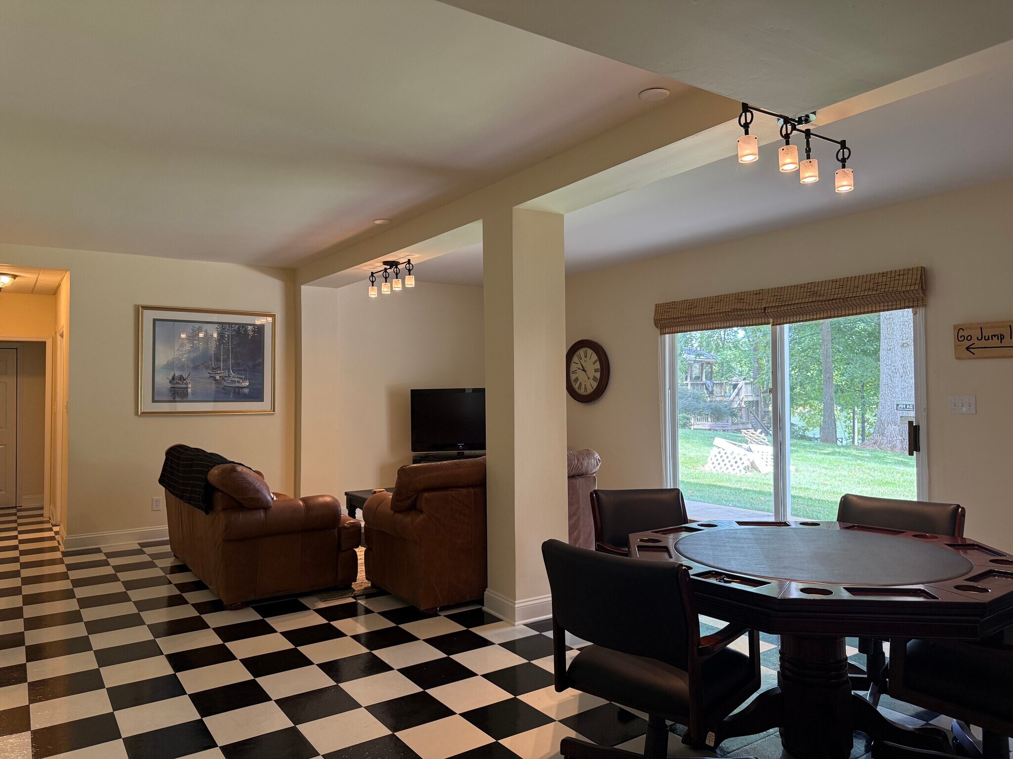 Building Photo - 16318 Stinson Cove Rd