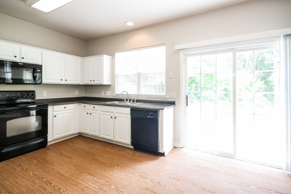 Building Photo - 8909 Lyleton Ln