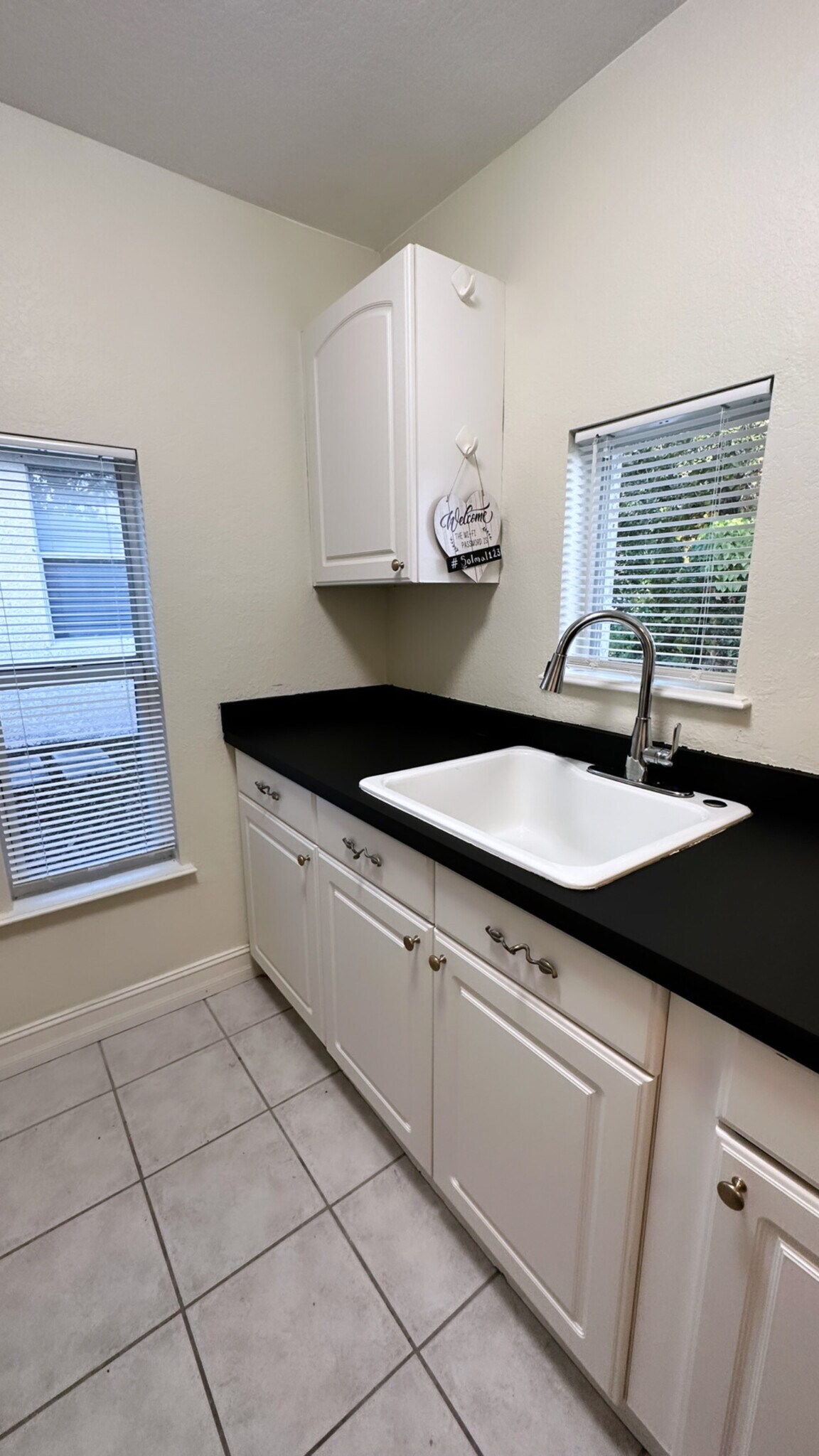 Building Photo - 3013 14th St SW