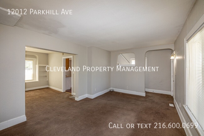 Building Photo - 12012 Parkhill Ave