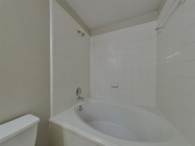 Building Photo - 2942 Yearling Colt Ct