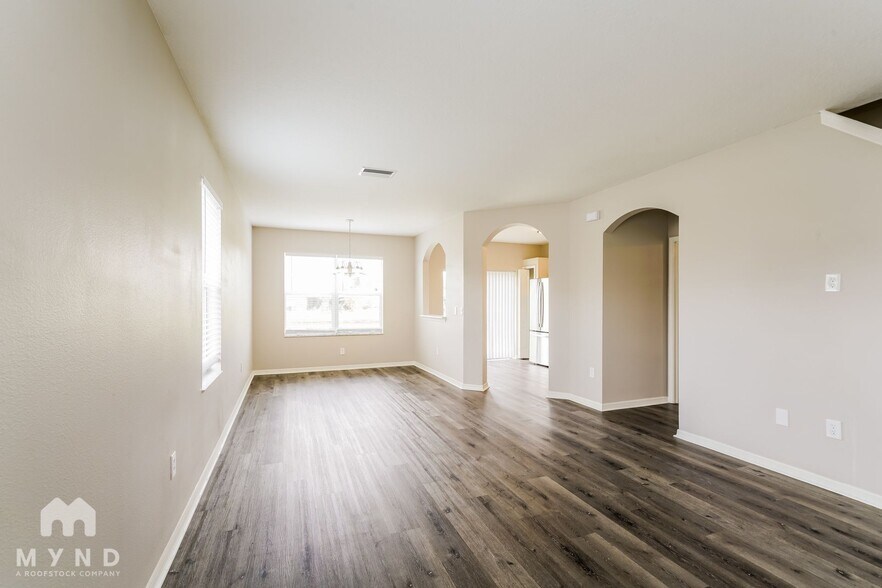 Building Photo - 8162 Canterbury Lake Blvd