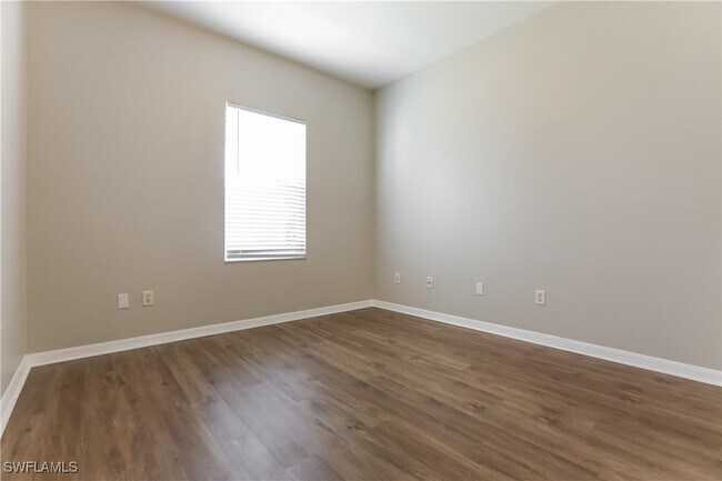 Building Photo - 5300 Newcastle St