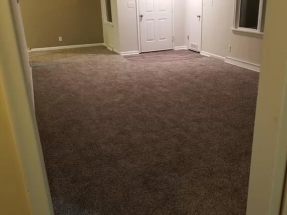 Living Room - 1806 Eastview Dr