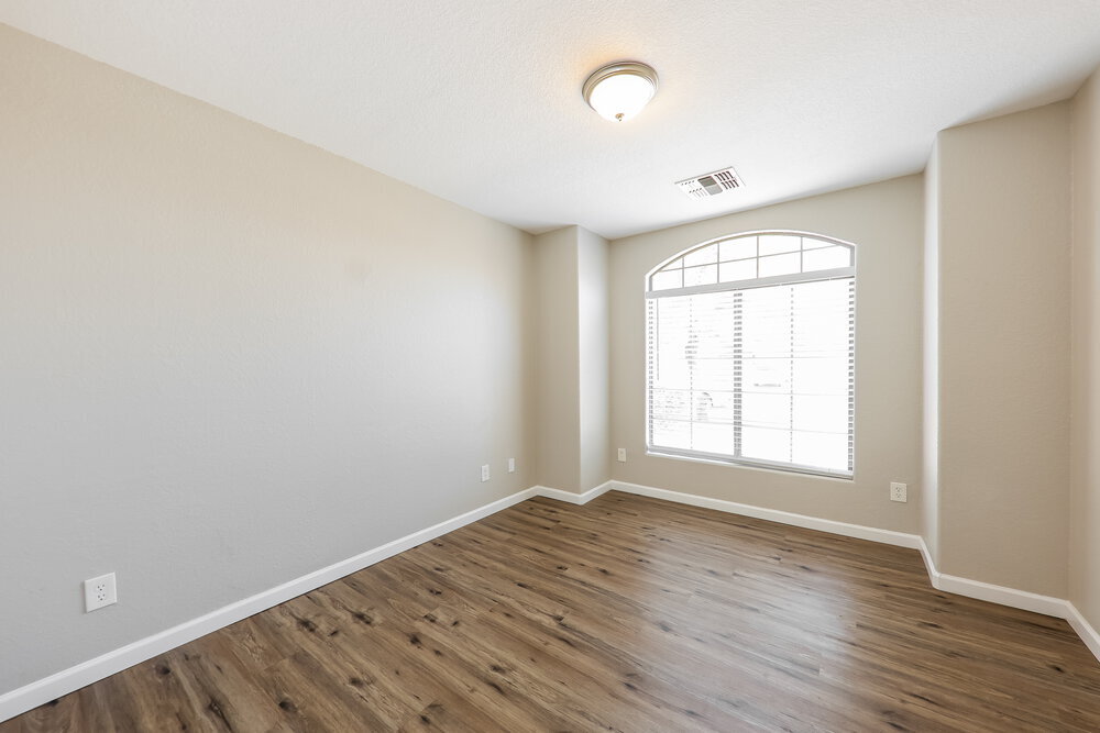 Building Photo - 13331 W Boca Raton Rd