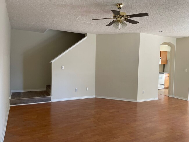 Building Photo - 4102 Waterside Island Ct