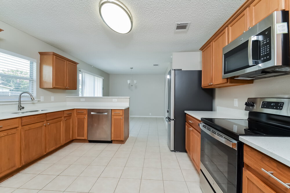 Building Photo - 4300 Sonoma Dr