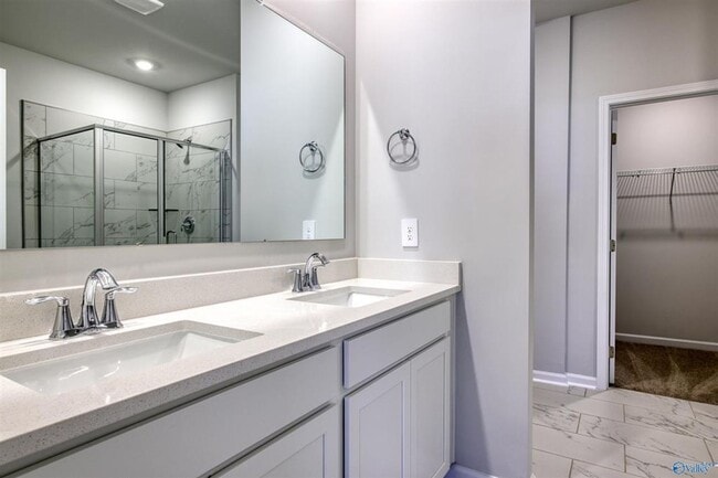 Building Photo - 6008 Gardner Maples Dr SE