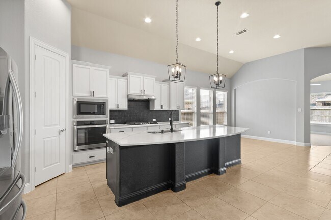 Building Photo - 12426 Cumberland Dr