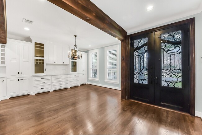 Building Photo - 4408 Mildred St