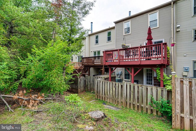 Building Photo - 5708 Heritage Crossing Ct