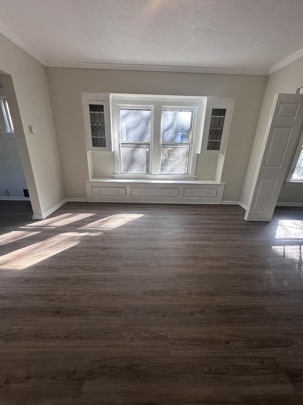 Building Photo - 1054 Yellowstone Rd