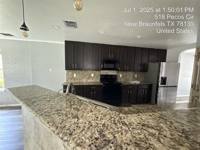 Building Photo - 518 Pecos Cir