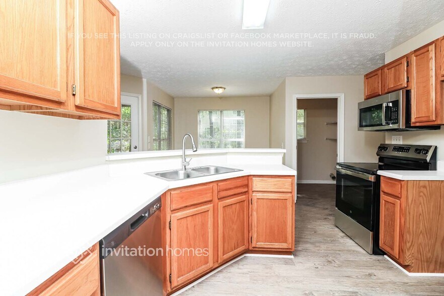 Building Photo - 5305 Keithwood Dr