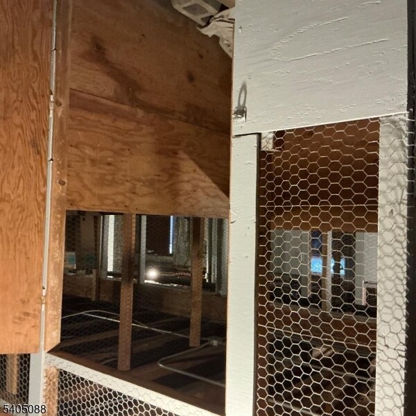 Building Photo - 6 Colonial Dr