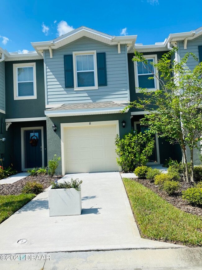 Building Photo - 8 Bella Oaks Dr