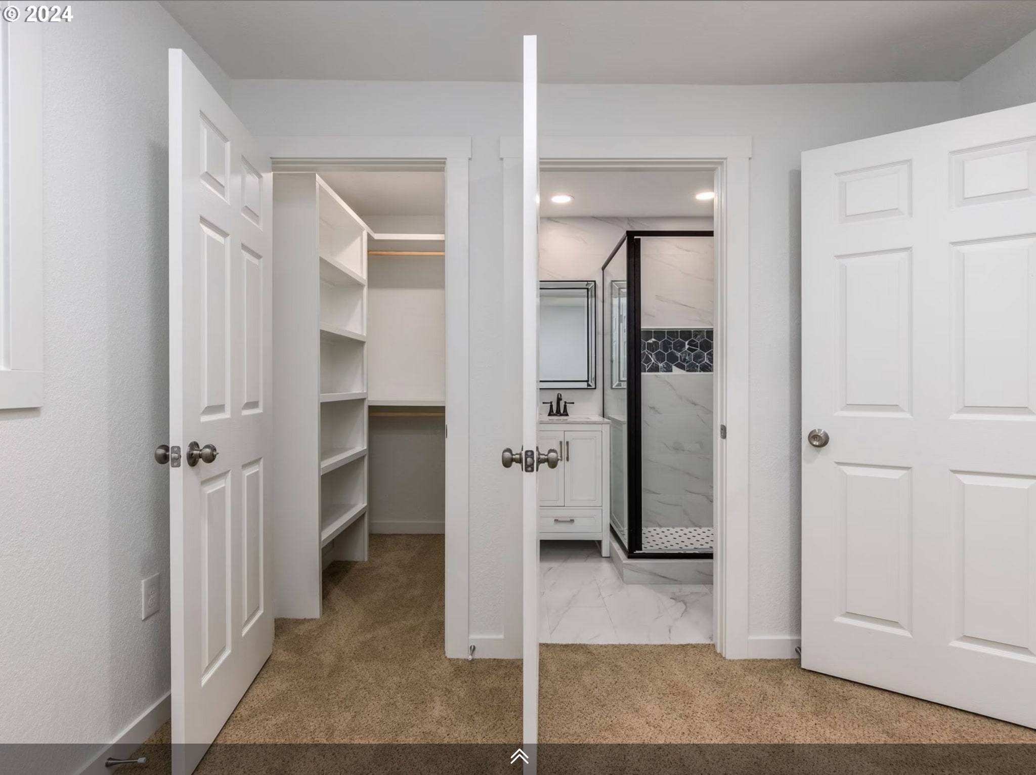 master bedroom, walk in closet, master bathroom - 3805 E 11th St