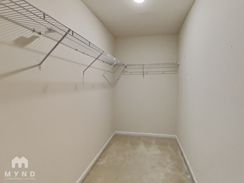 Building Photo - 2101 Attend Xing