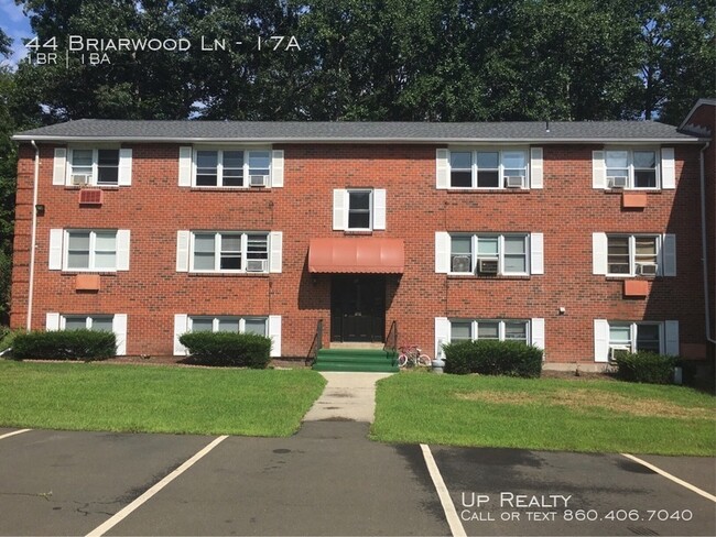 Primary Photo - 40-44 Briarwood Ln