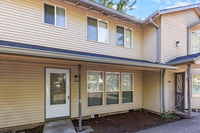 Building Photo - 17442 SE 82nd Dr
