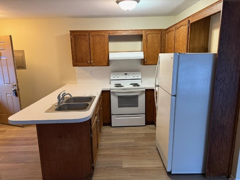 Building Photo - 2645 Kragspough Ct