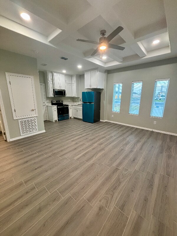 Building Photo - 3012 W Kenwood St