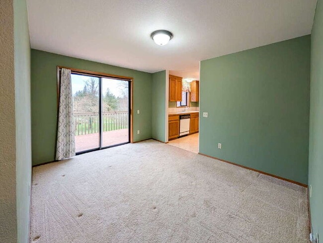 Building Photo - 4304 83rd Ave NE