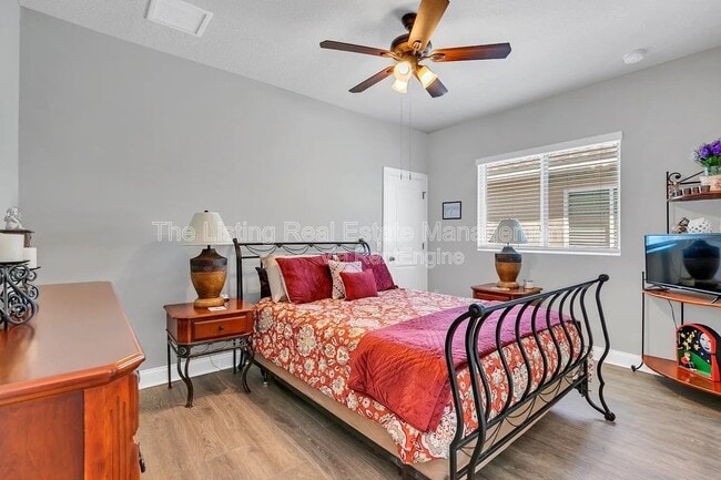 Building Photo - 2808 Gipper Cir