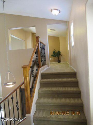 Building Photo - 3928 E Parkview Dr