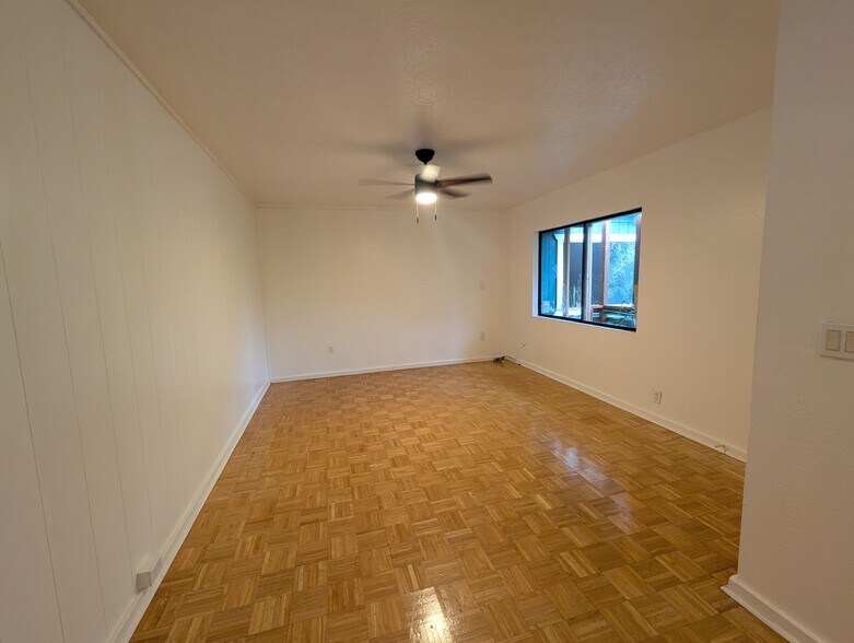 Building Photo - 3531 Baldwin Ave