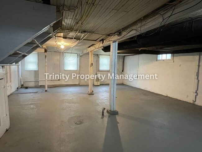 Building Photo - 407 Maryland Ave