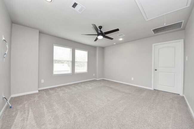 Building Photo - 16735 Rockwall St