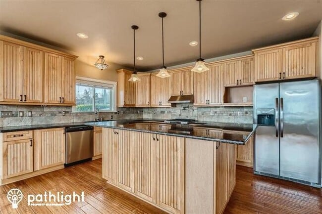 Building Photo - 6521 Eastside Drive Northeast, Tacoma, WA,...