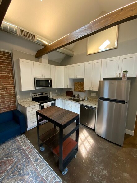 Building Photo - 152 Knox Ct