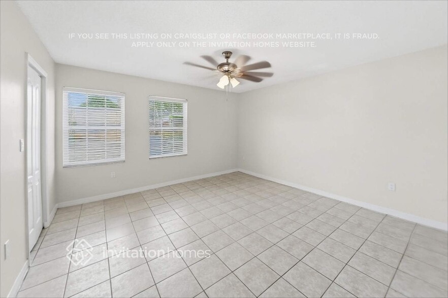 Building Photo - 957 NW 128th Pl