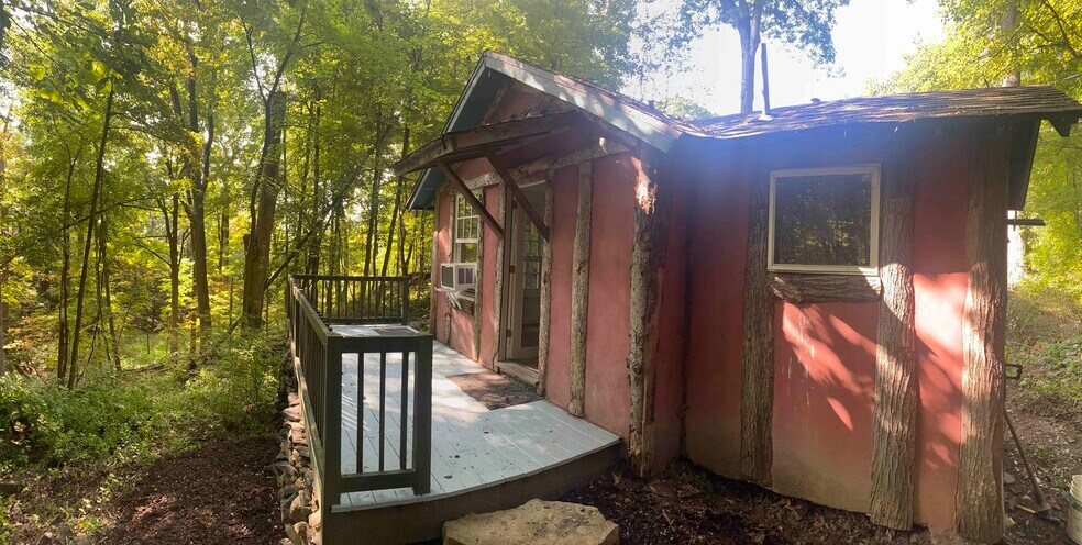 Building Photo - 37 Orchard Dr