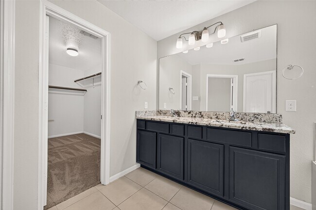 Building Photo - 26602 Yukon Straight Dr