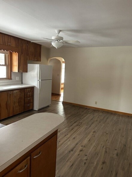 Building Photo - 2134 Graydon Ave