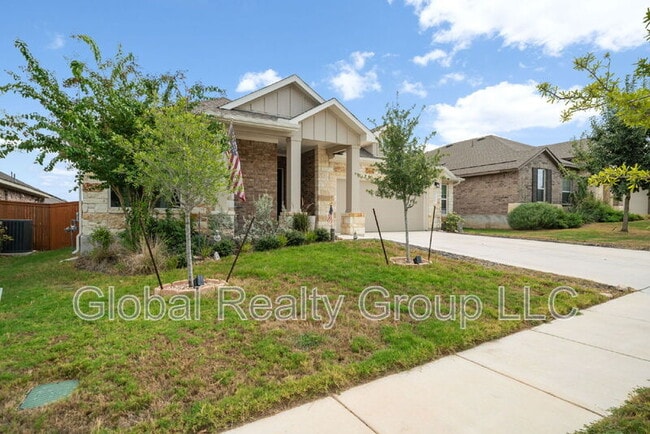 Building Photo - 2227 Quince Ave