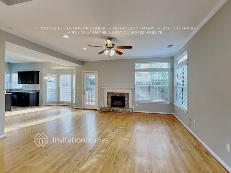 Building Photo - 16119 Amber Field Dr