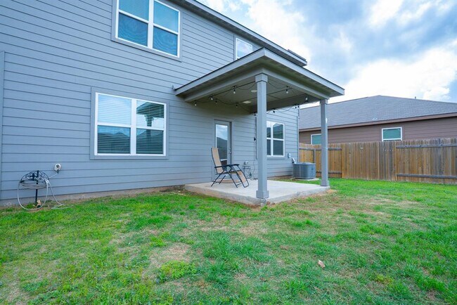 Building Photo - 212 Star Spangled Dr