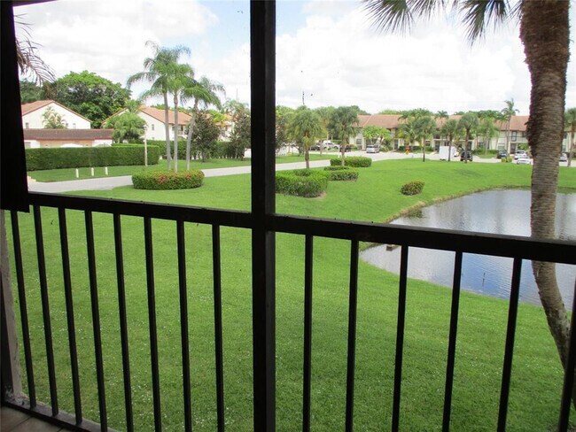 Building Photo - 22017 Palms Way