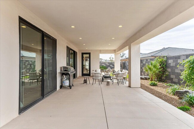 Building Photo - 3144 Canyonlands Rd