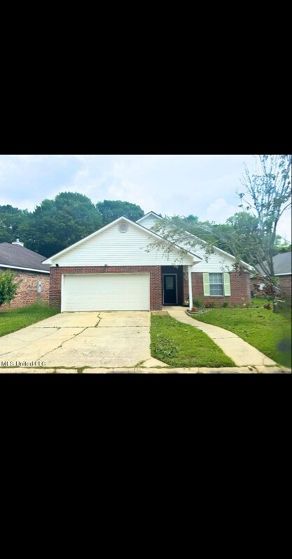 Building Photo - 104 Canal St